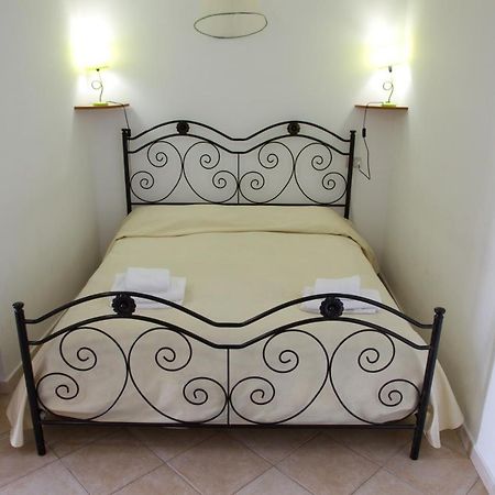 Diana Studio Appartement Cefalù Buitenkant foto